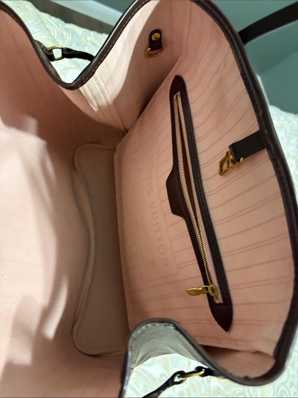 Louis Vuitton Brown Checkered Tote with Pink Lining - Picture 4 of 7